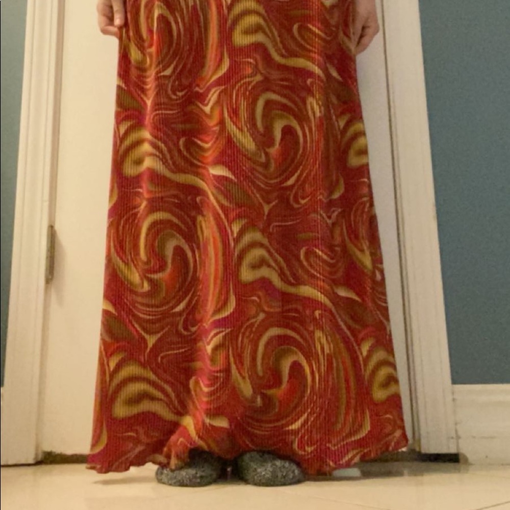 Long psychedelic pattern skirt